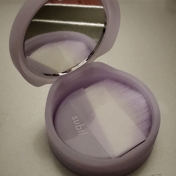 Subtl Stack Mirror and brush - Picture 2 of 2